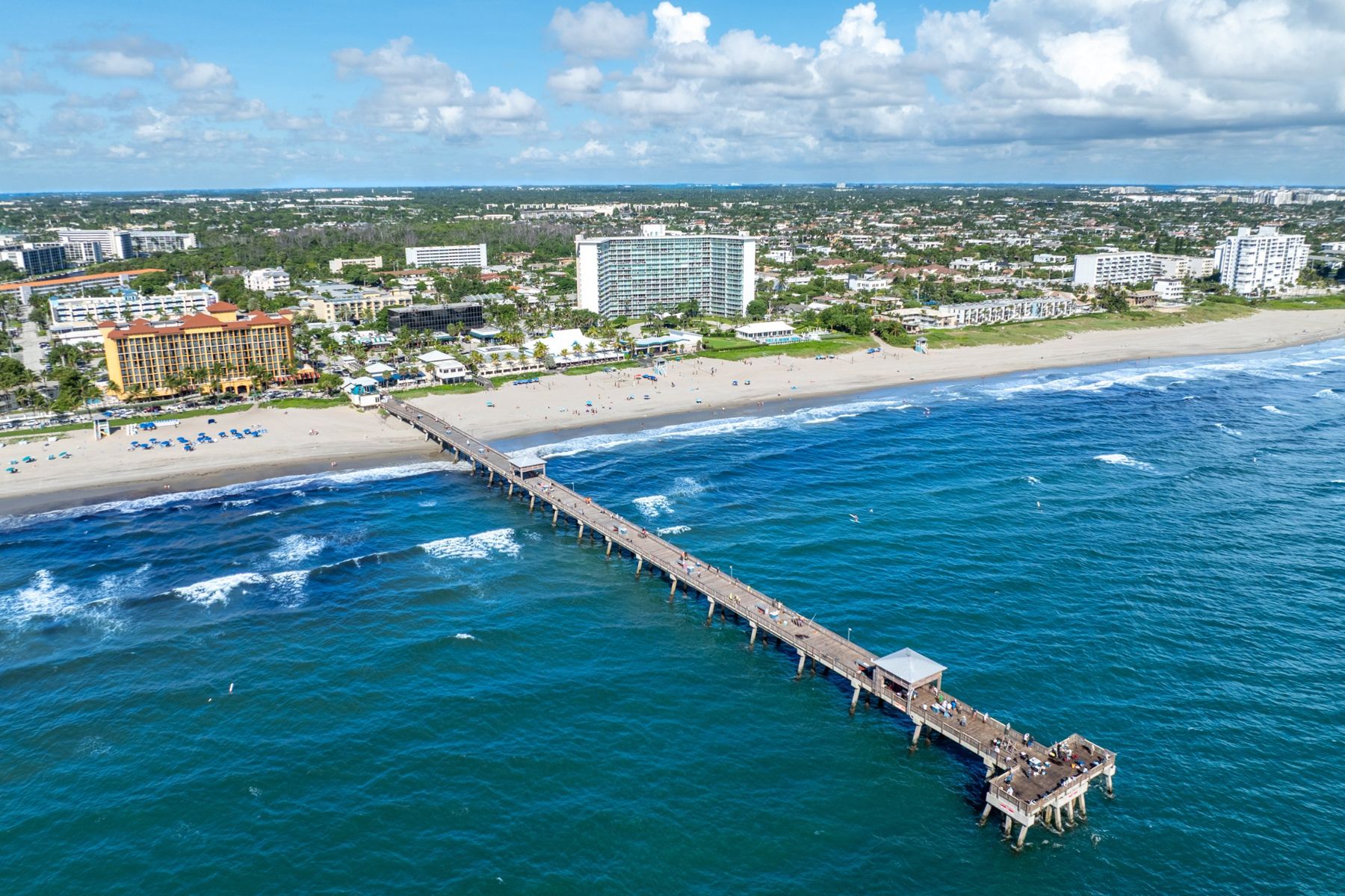 Community and Lifestyle Photography, Local spots near the property